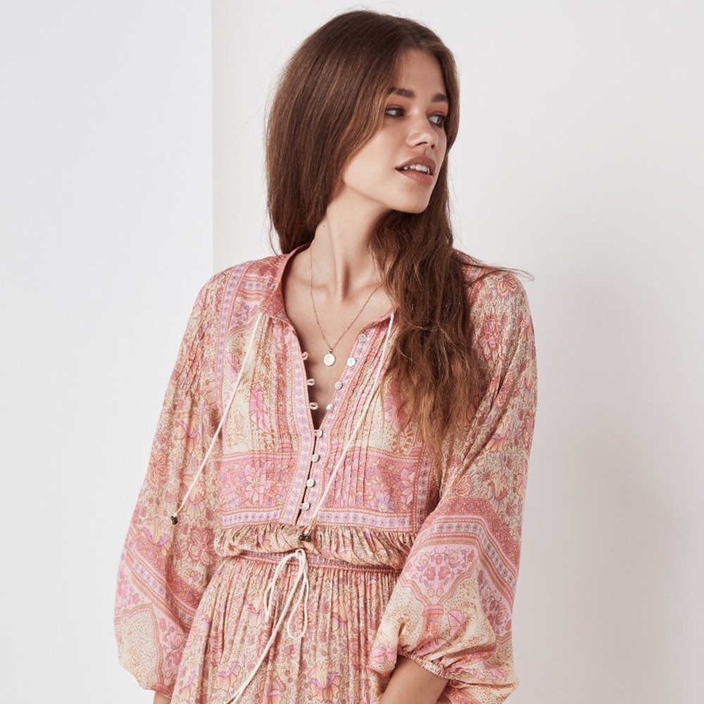 Spell by the Gypsy Top